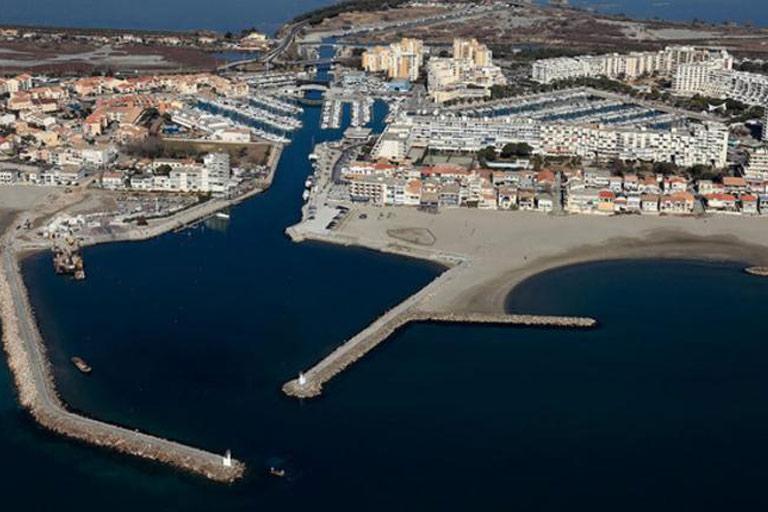 Le port de CARNON